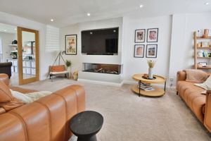 Living room- click for photo gallery